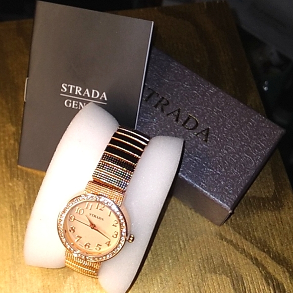 White Austrian Crystal Embellished Rose Gold Plated Watch - Picture 11 of 12